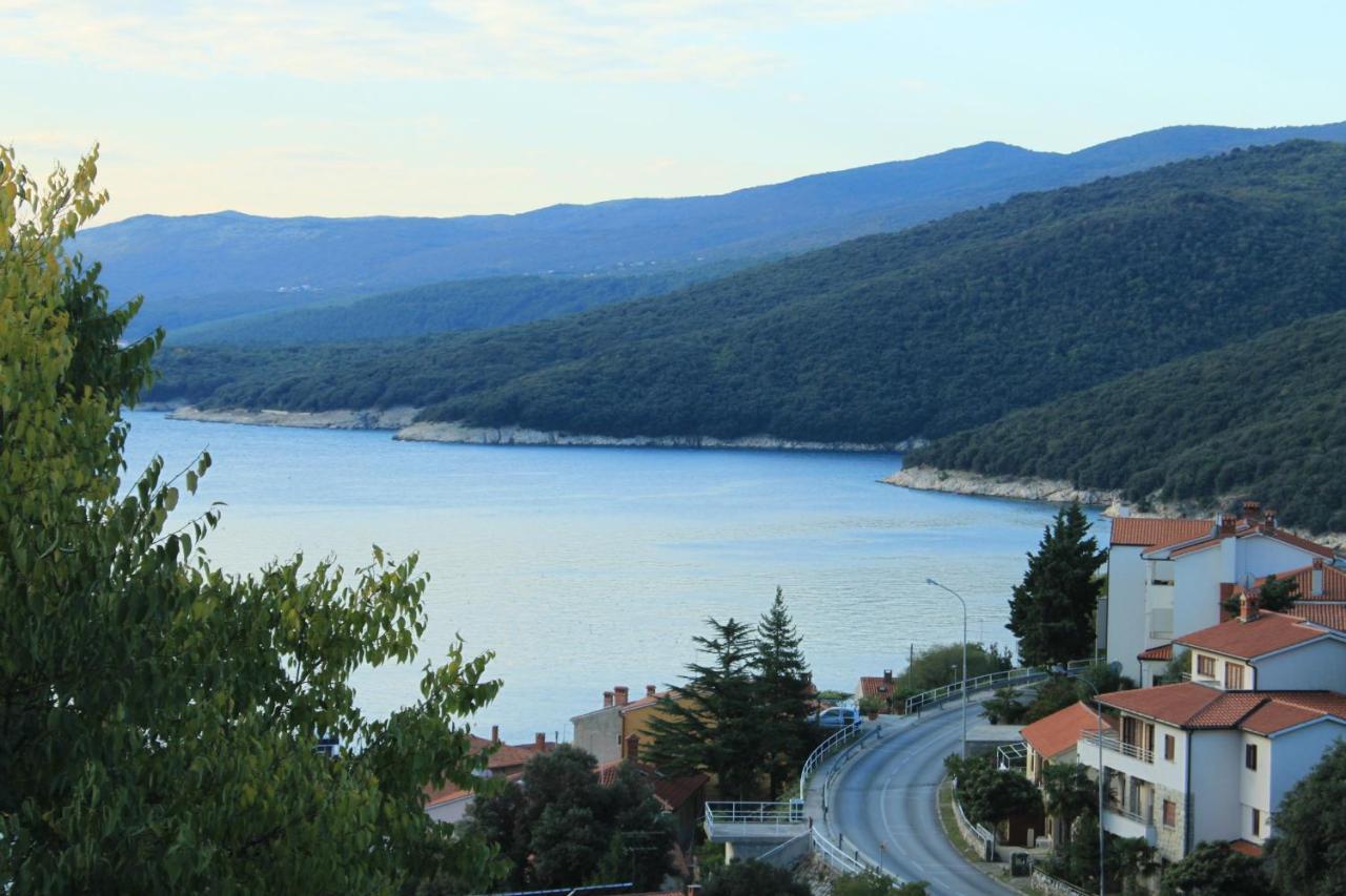 Apartments With A Parking Space Rabac, Labin - 7465 Екстериор снимка